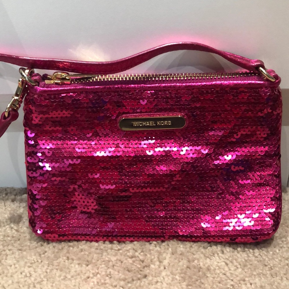 Michael Kors wristlet